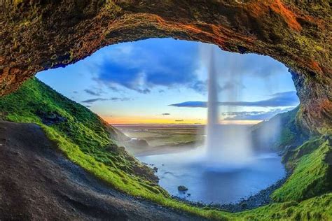 8 Waterfalls In Iceland That Offer A Surreal Experience