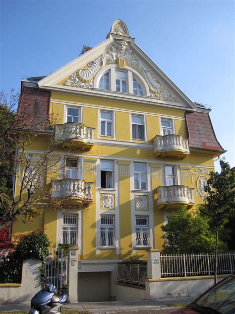 A Residence In Vienna Austria Fassade Architektur Dachgeschoss