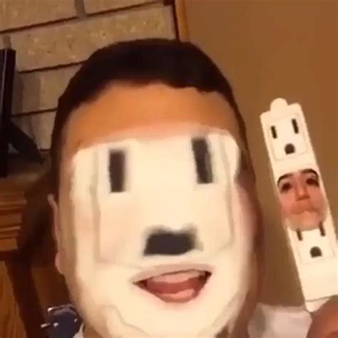 Giggle Inducing Uses Of Snapchat S Face Swap Filter Face Swaps