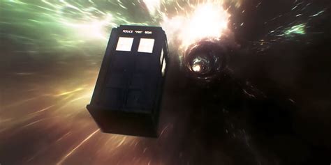 A Doctor Who Fan Uses Special Effects To Send The Tardis