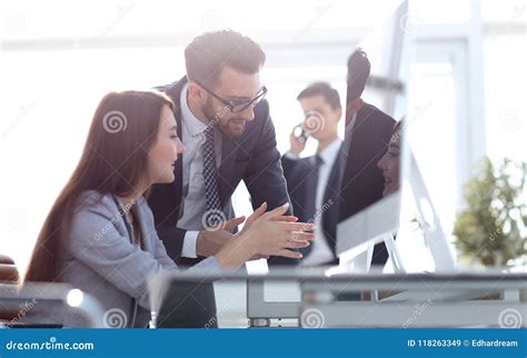 Manager Talking With An Employee Stock Image Image Of Corporate