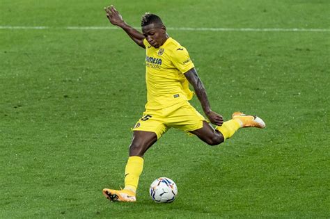 Óscar eduardo estupiñán vallesilla is a colombian footballer who plays as a striker for vitória s.c.1. Pervis Estupiñán fue FIGURA en el Villareal vs Real Madrid