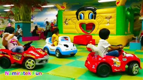 Taman Bermain Anak Trampolin Anak Mainan Mobil Mobilan Anak Mandi Bola