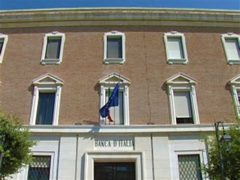 La banca è un'impresa la cui attività consiste nella raccolta di risparmio tra il pubblico unitamente alla concessione del credito: Riapre i battenti l'immobile dell'ex-Banca d'Italia ...