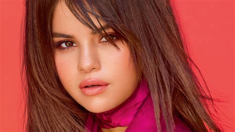 2018 Selena Gomez Elle Photoshoot Latest Wallpaperhd Celebrities