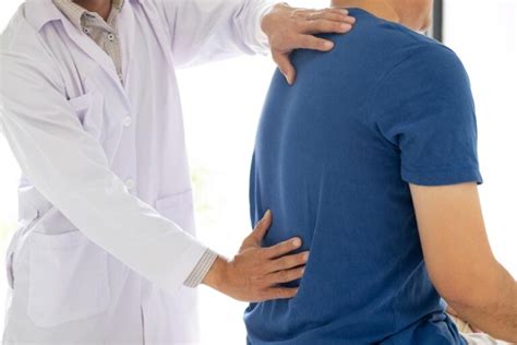 Know Everything About Upper Back Pain Right From Causes To When You