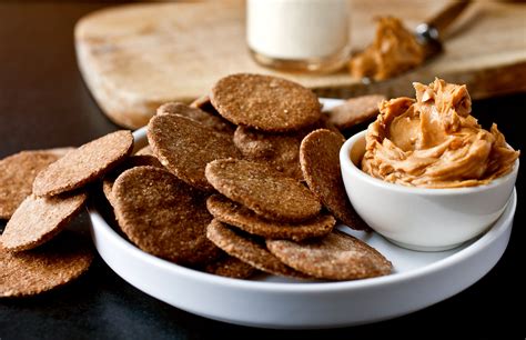 Homemade Whole Grain Crackers Recipes For Health The New York Times