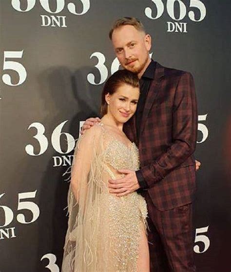 W czasach licealnych był aktorem lubelskiego teatru panopticum. Łukasz Witt-Michałowski Wiki, Age, Height, Girlfriend ...