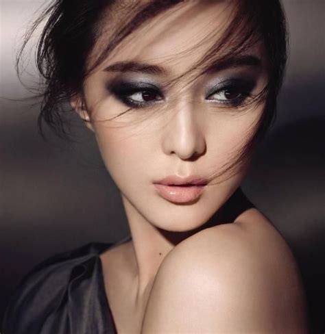 The Right Smokey Eye Makeup For Your Eye Shape The Nevermind Blog Black Eye Makeup Asian