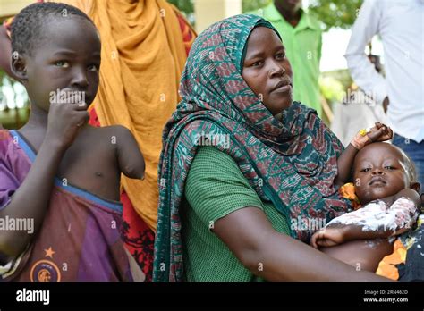 Dadaab Le Mai Une M Re R Fugi E Somalienne Avec