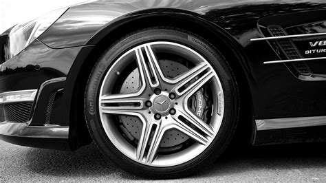 Traditionally, the metal utility cart wheels were large to allow movement over uneven terrain. Pros and Cons of Different Car Wheel Types