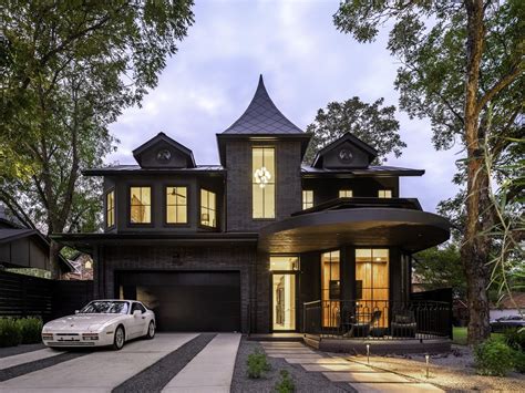 Gothic Austin Home Sells After Catching The Eyes Of Onlookers During