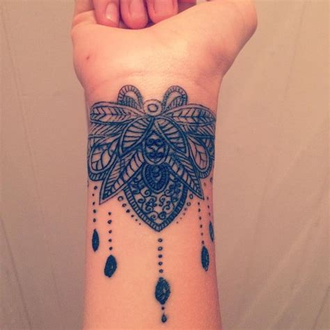 Beautifull Girl Wrist Tattoos For Women Designs Ideas And Meaning