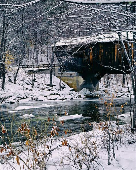 Pin By Shelley Chapman On Winter Covered Bridges Winter Scenery Vermont