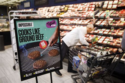 Impossible Foods Plans To Lay Off About 20 Of Employees Bloomberg