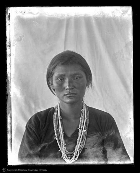 Navajo Woman United States Navajo Women Navajo Native American Peoples