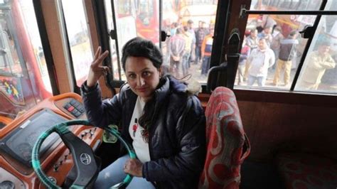 Meet Pooja Devi Jandks First Woman Bus Driver Smashing Stereotypes On Her Maiden Trip
