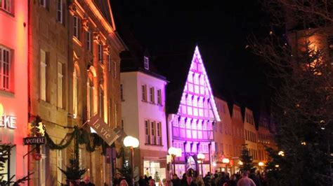 The old town hall, st. Weihnachten in der Osnabrücker Altstadt. Christmas market in Osnabrück! - YouTube