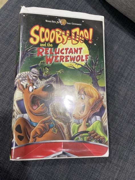 Scooby Doo And The Reluctant Werewolf Vhs 2002 Clam Shell For Sale Online Ebay