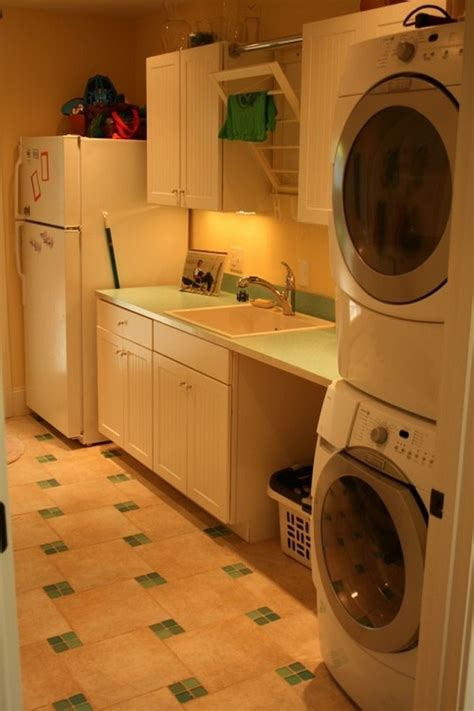 Need inspiration for laundry room organization ideas? 40 Super Clever Laundry Room Storage Ideas | Home Design ...