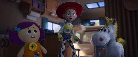 Toy Story 4 Check Out Nearly 50 Hi Res Screenshots From The Revealing