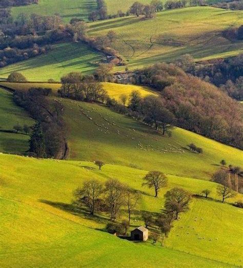 Pin By Sherry Andrews On A4 Nature Stunning Landscapes England