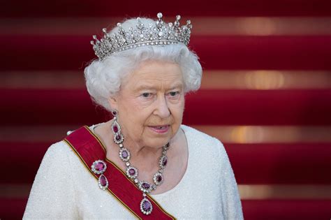Kraljica Majka Obara Rekord Svoje čukunbabe