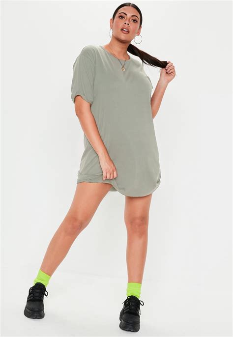 Plus Size Sage Oversized T Shirt Dress | Missguided
