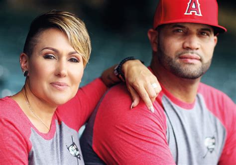 Albert Pujols Bio Wife Height Weight Ethnicity Net Worth Starsgab