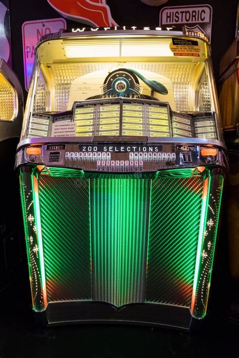 Wurlitzer 1900 Centennial Jukebox Free Delivery And Installation
