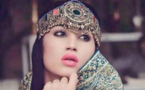 Pakistani Model Qandeel Baloch Who Promised To Strip For Cricket Team Strangled To Death By