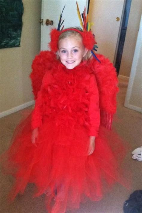 Diy parrot costume {homemade halloween costumes}. DIY Girls Parrot Costume! | Parrot costume, Costumes, Diy for girls