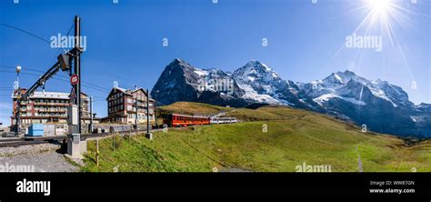 Panorama Jungfraubahn Kleine Scheidegg Mit Eiger Mönch Und Jungfrau