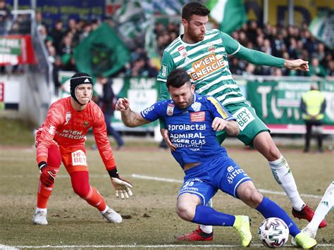 Get a summary of the rapid vienna vs. Rapid Wien rettete gegen Hartberg Unentschieden in letzter ...