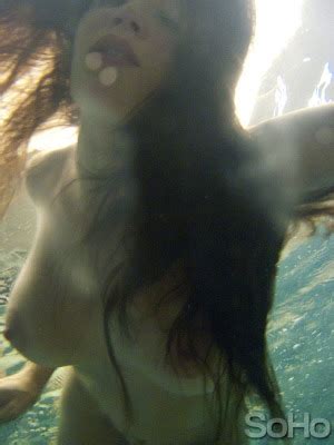 Valentina Lizcano Take Nude Swim For Soho Celebrity Nude Century