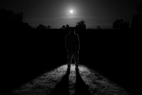 無料画像 ルナ 月光 ルーズ ノチェ カンポ 田舎 国 おとこ 男性 ホンブレ ウルグアイ 風景 パサイア 空 シエロ 自然 黒と白 モノクロ写真 闇