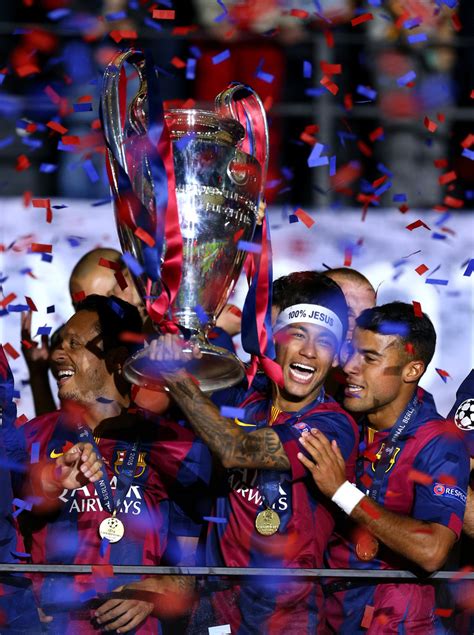 Follow the champions league live football match between fc barcelona and juventus with eurosport. Neymar Photos Photos - Juventus v FC Barcelona - UEFA ...