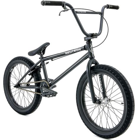 Bmx began when young cyclists appropriated motocross tracks for recreational purposes and. Fly Neutron BMX Bike 2020 - Source BMX