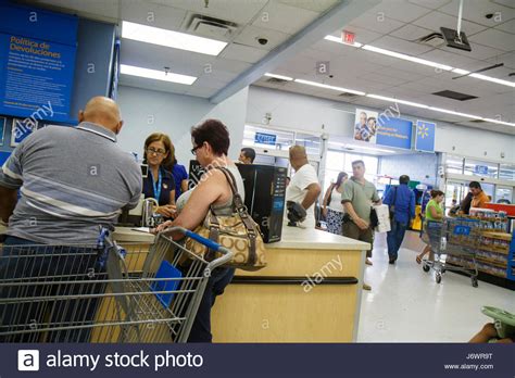 Miami Florida Wal Mart Walmart Shopping Customer Service Desk Returns