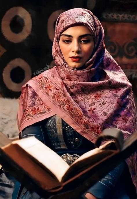 pin by 𝑀𝒶𝓇𝒾𝒶𝓂 Ö𝓏𝒹𝑒𝓂𝒾𝓇 on kurulus osman season muslim girls photos muslim girls stylish girl pic