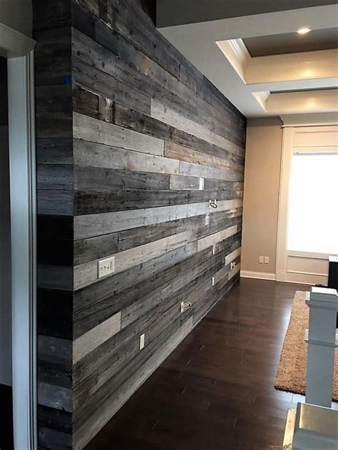 20 Using Pallet Wood For Wall Covering