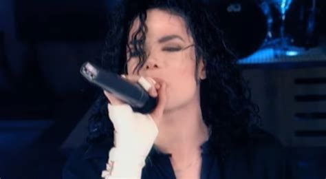 Michael Jackson Give In To Me