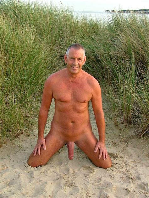 Well Hung Older Men Naked Upicsz