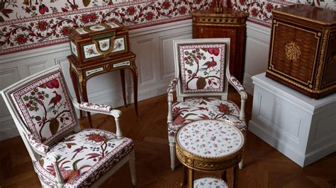 Marie Antoinettes Renovated Versailles Apartment Reopens To Public