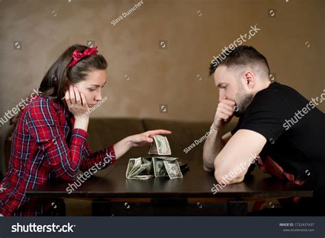 Husband Wife Sadly Looking Remaining Money Stock Photo 1732437437