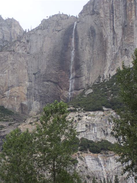 Yosemite National Park Deaths Hikers Dead After Fall From Taft Point