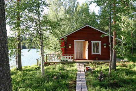 10 Cozy Rustic Log Cabins Youll Want To Escape To Today Mytinyhouse