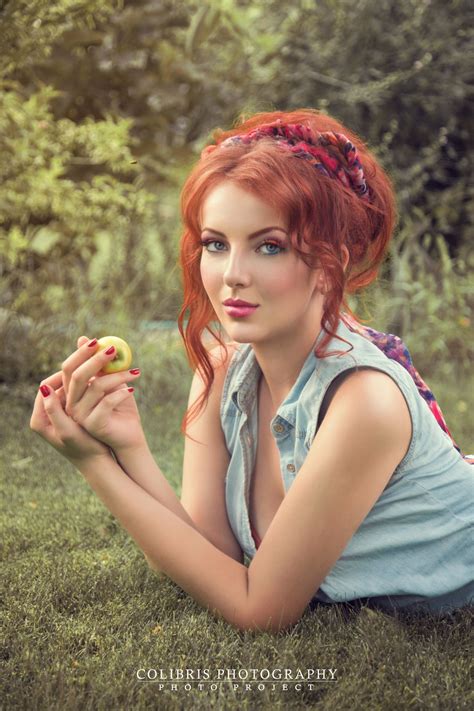 apple by yelena zhuravleva 500px beautiful redhead redhead beauty redheads