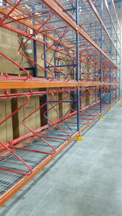 Custom Rack Dividers Warehouse Design