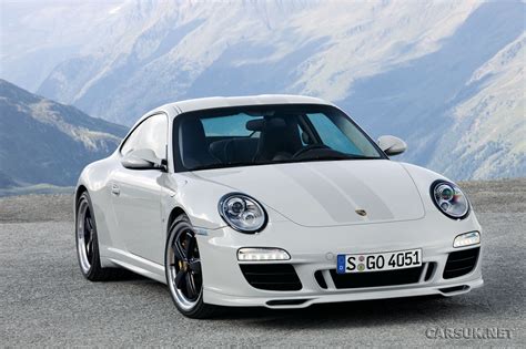 Porsche 911 Sport Classic Introduced